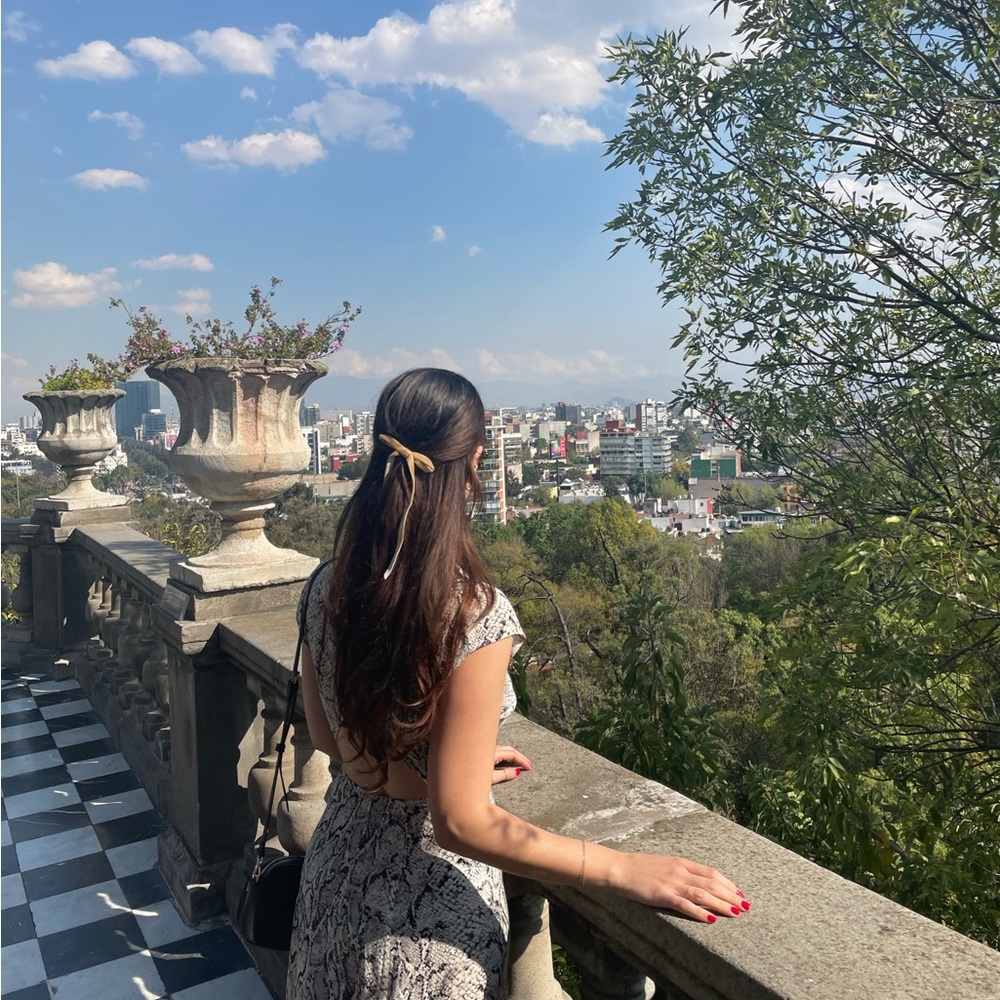 Meet your Posher, Adriana